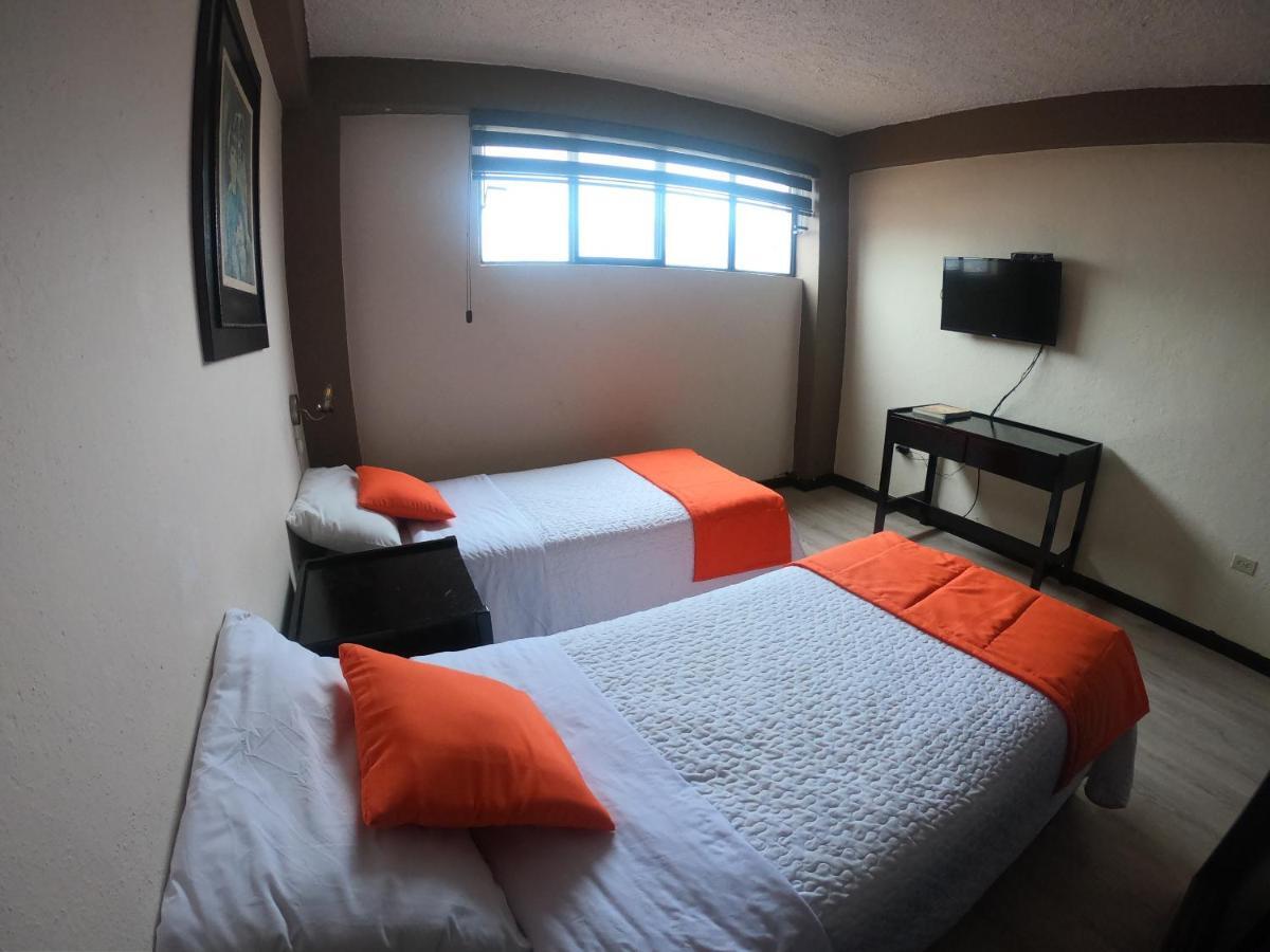 Hotel Catedral Cuenca By Pshotels Luaran gambar